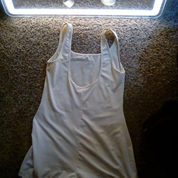 Romper - Picture 2 of 2